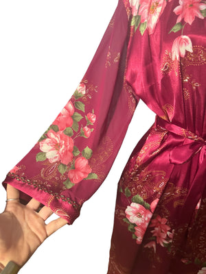 Vintage 80’s robe pink floral S California Dynasty
