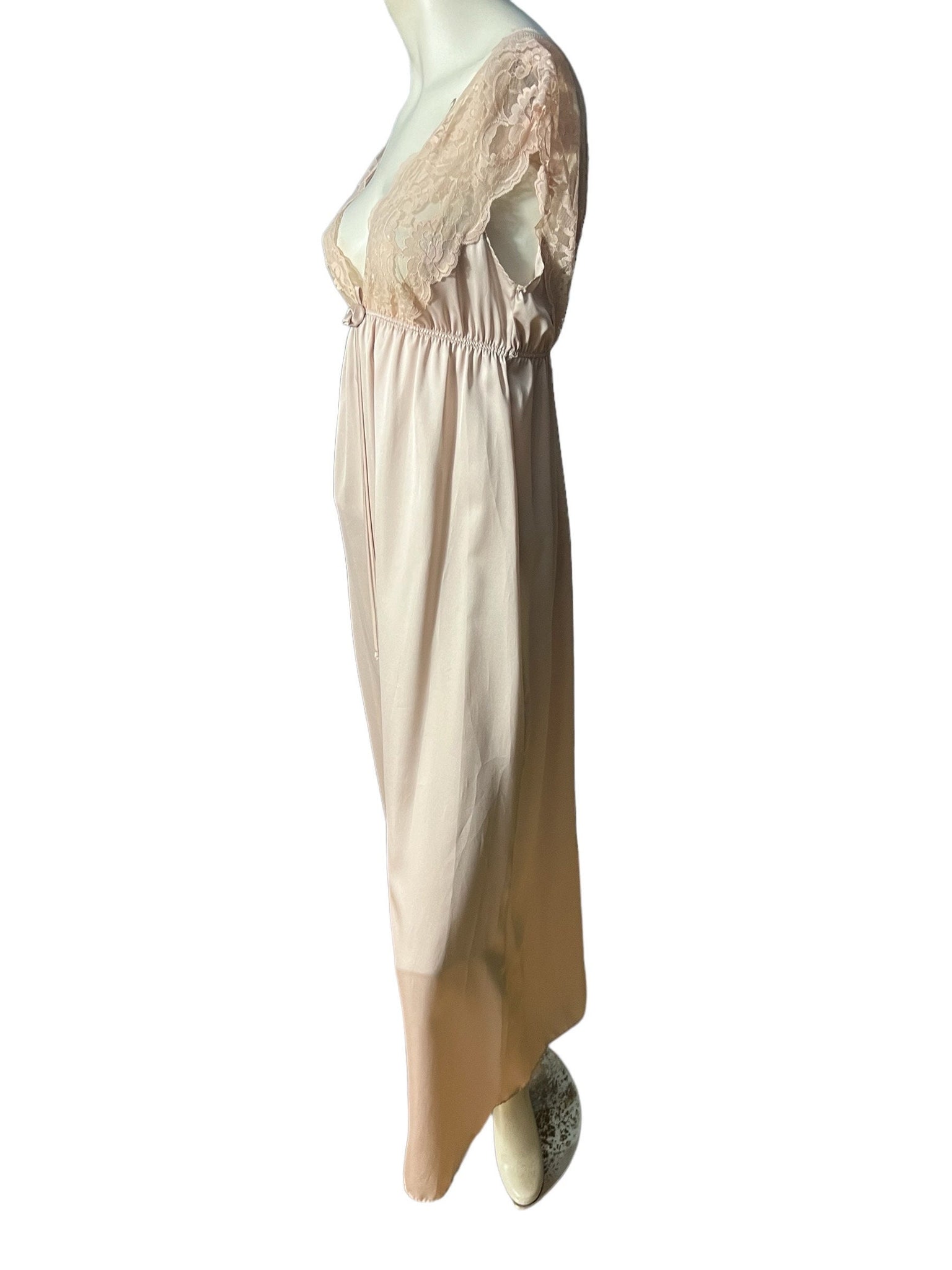 vintage deadstock nightgown & robe Val Mode S M