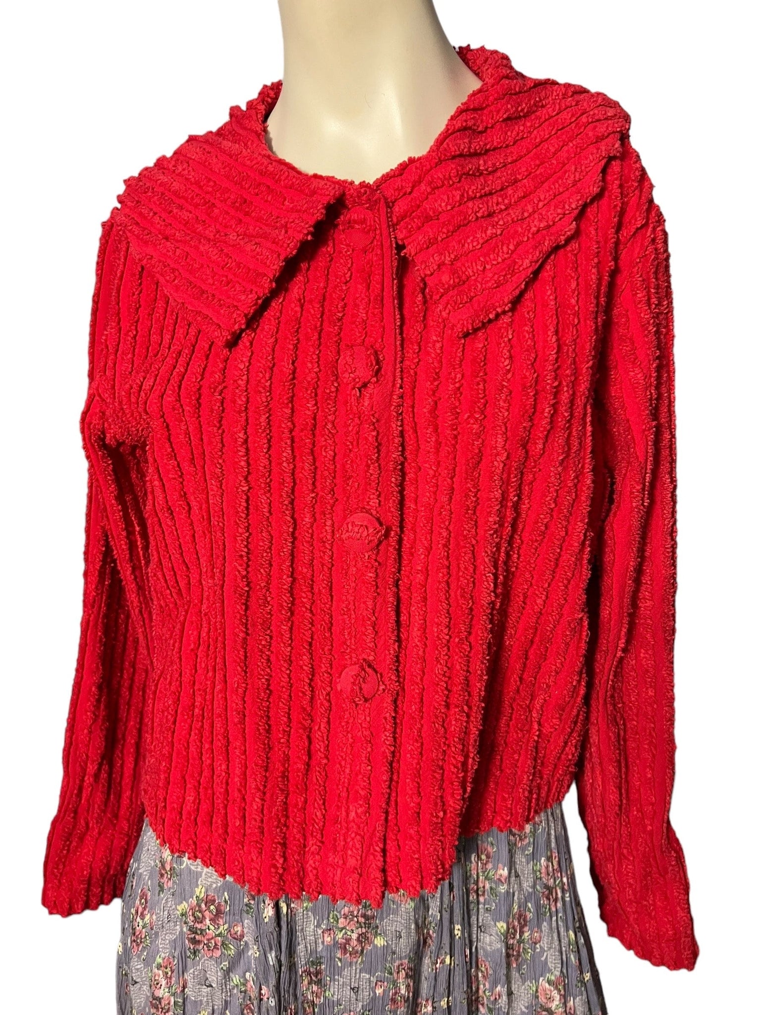 Vintage red chenille jacket M Peaches