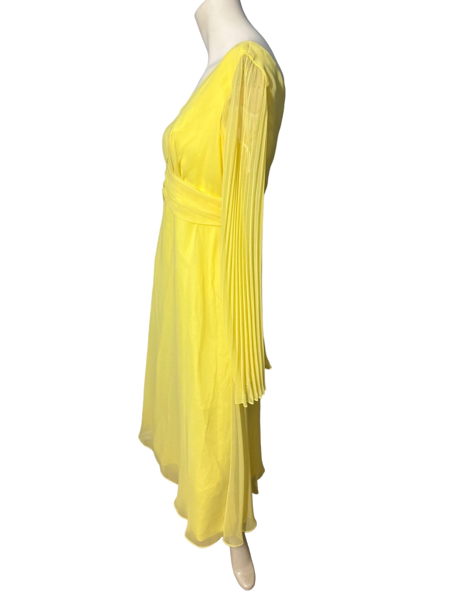 Vintage 60’s yellow bell sleeve dress M