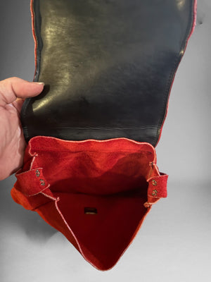 Vintage 70’s red suede handbag purse