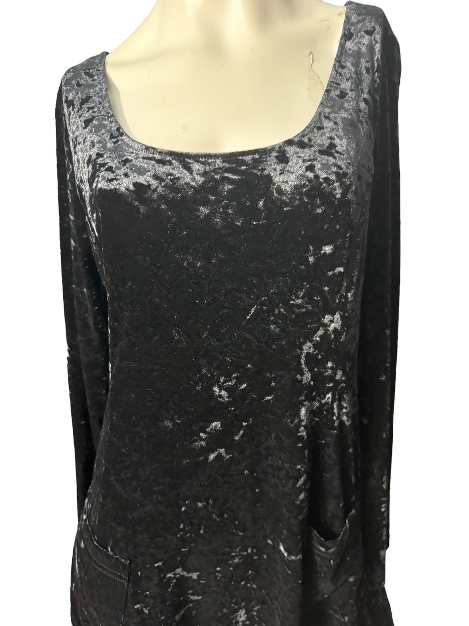 Vintage 90's black velvet mini dress M