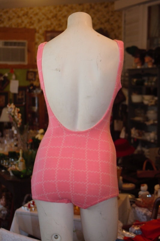 Vintage 60's pink swimsuit play suit M/L