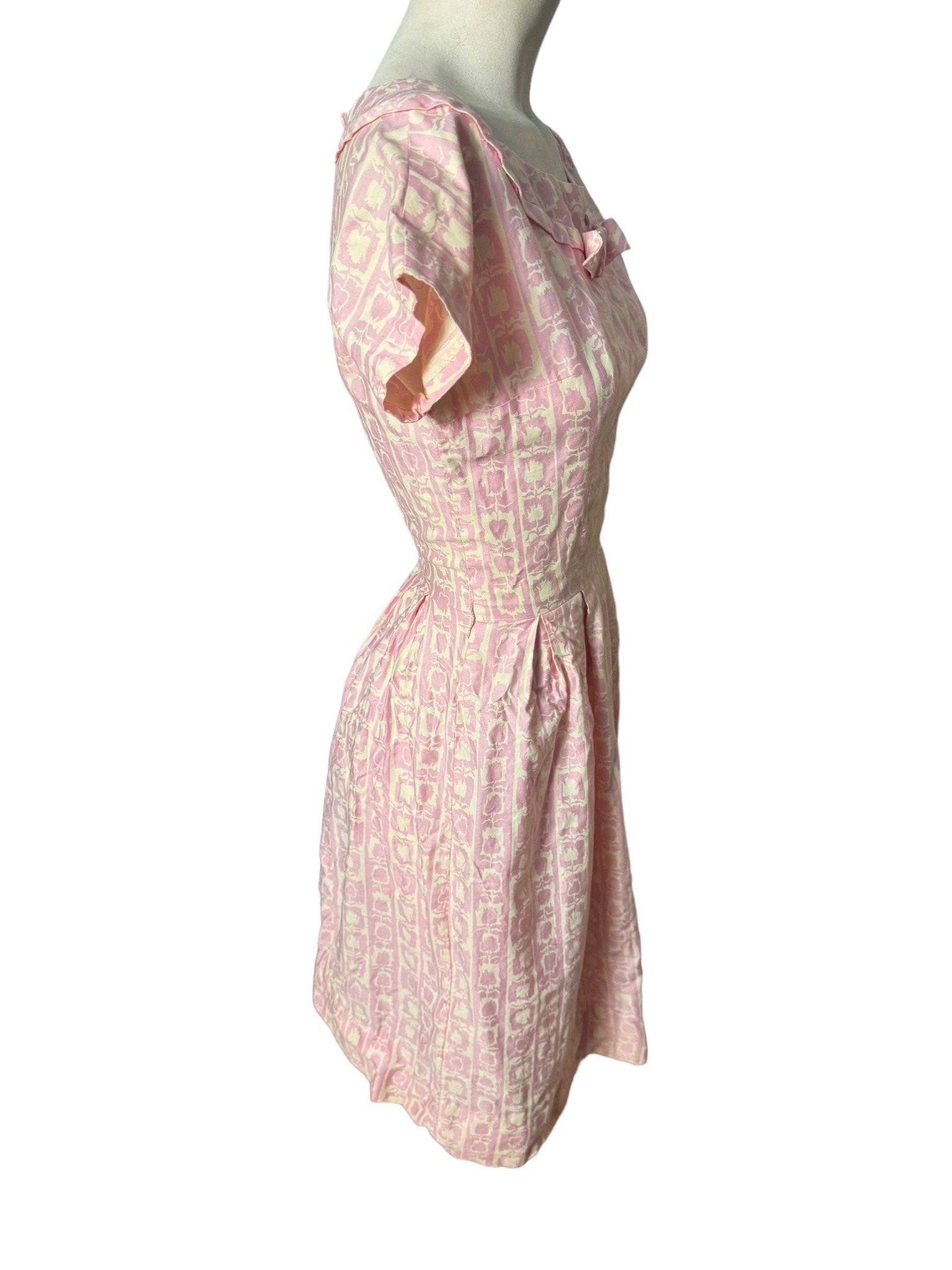 Vintage 50's pink cotton day dress S