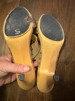 Vintage 80's Candies slip on brown shoes heels 8