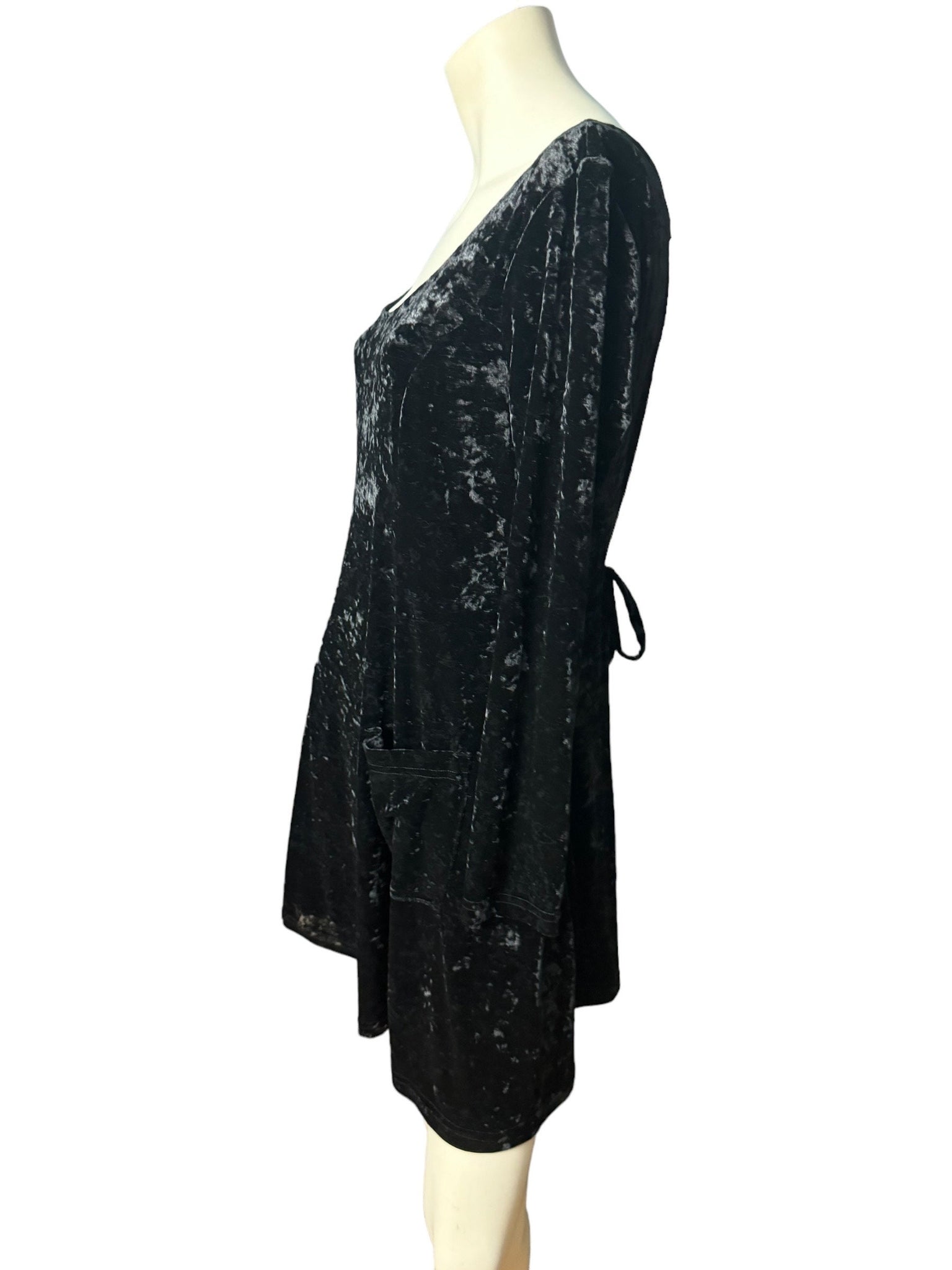 Vintage 90's black velvet mini dress M