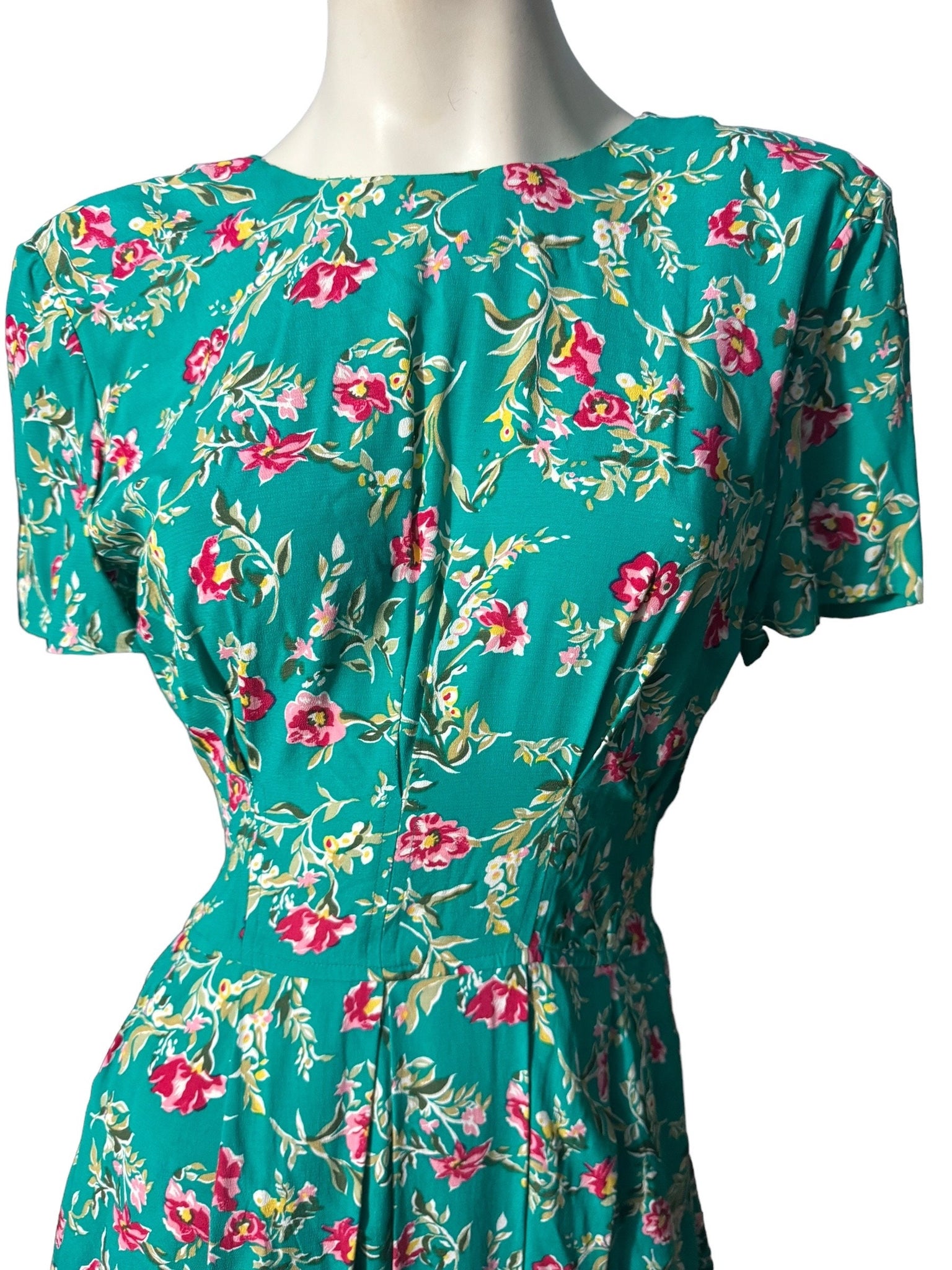 Vintage 80's green rayon dress 4 Maggy London