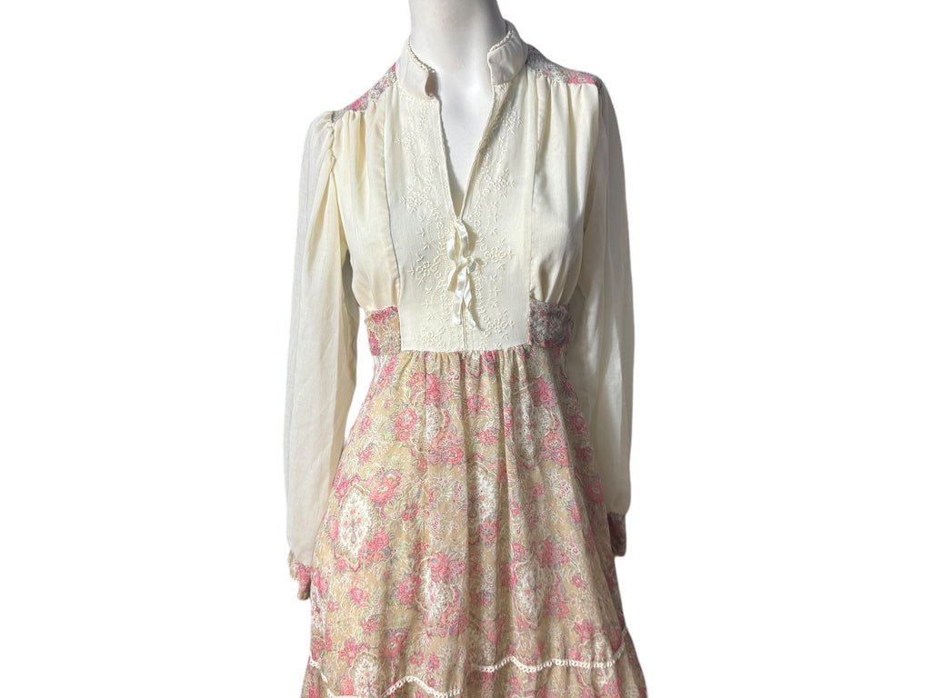 Vintage 70's prairie dress M Wendy
