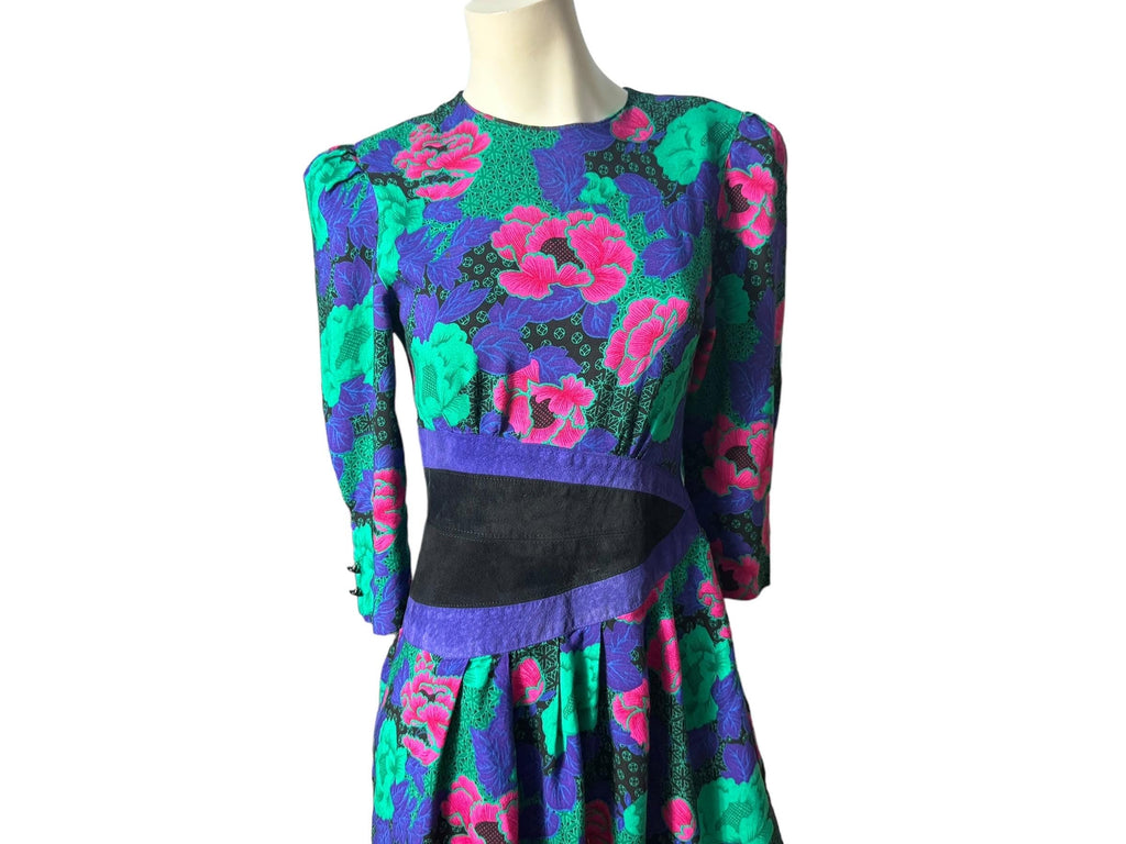 Vintage 80's floral dress M Kwai