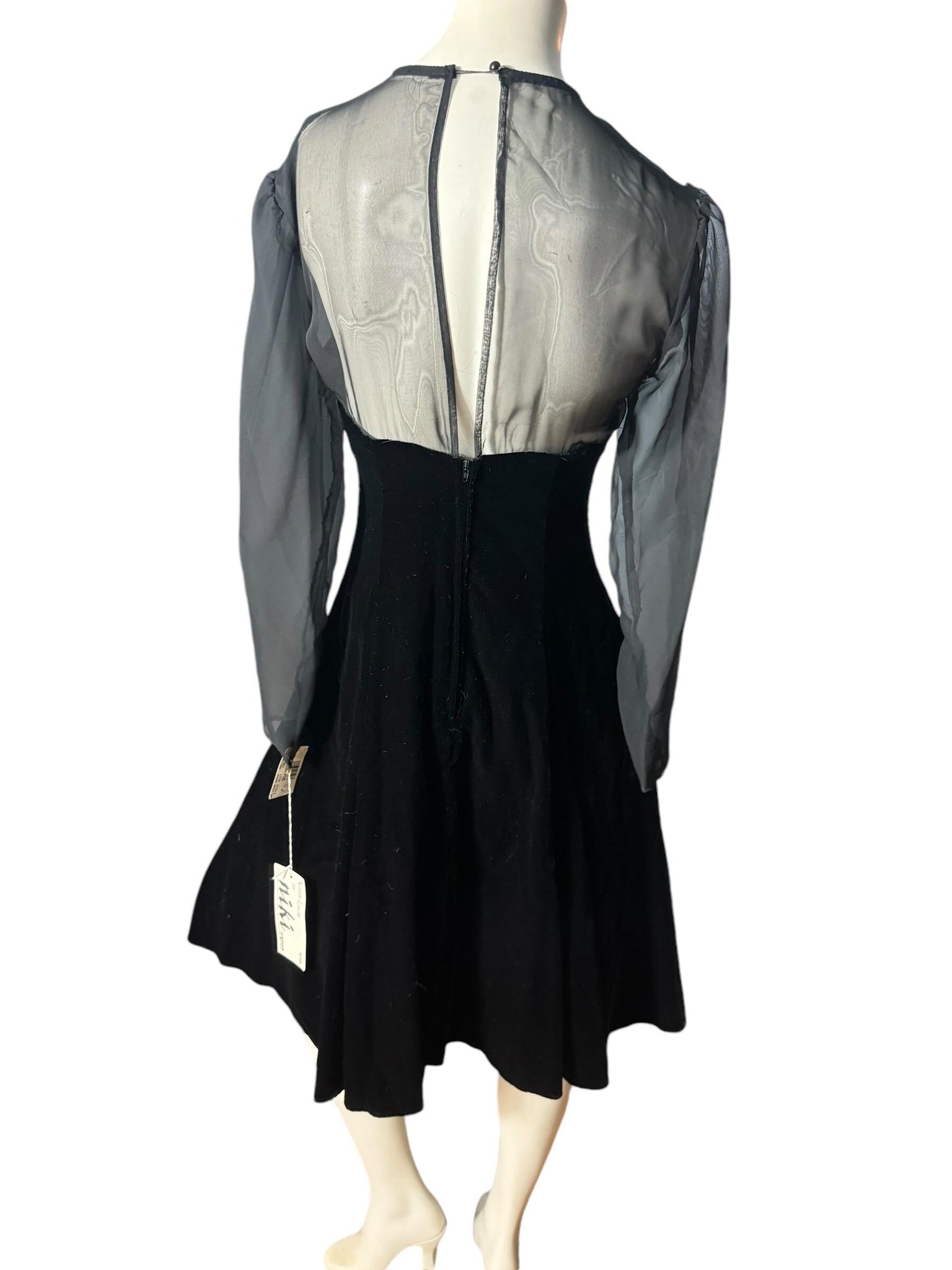 Vintage 80's Nikki black velvet party dress 10 M deadstock