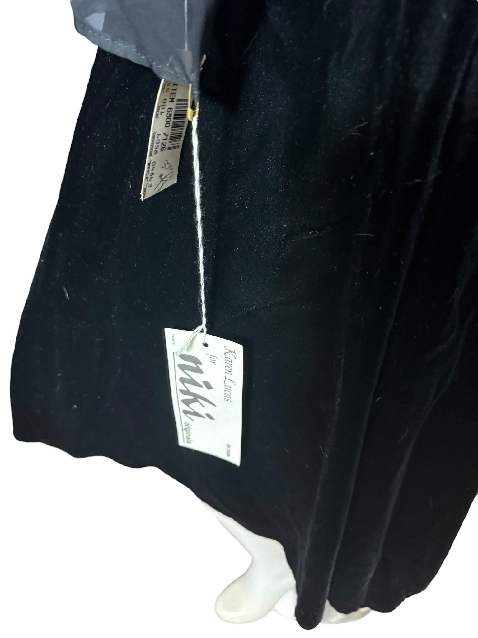 Vintage 80's Nikki black velvet party dress 10 M deadstock