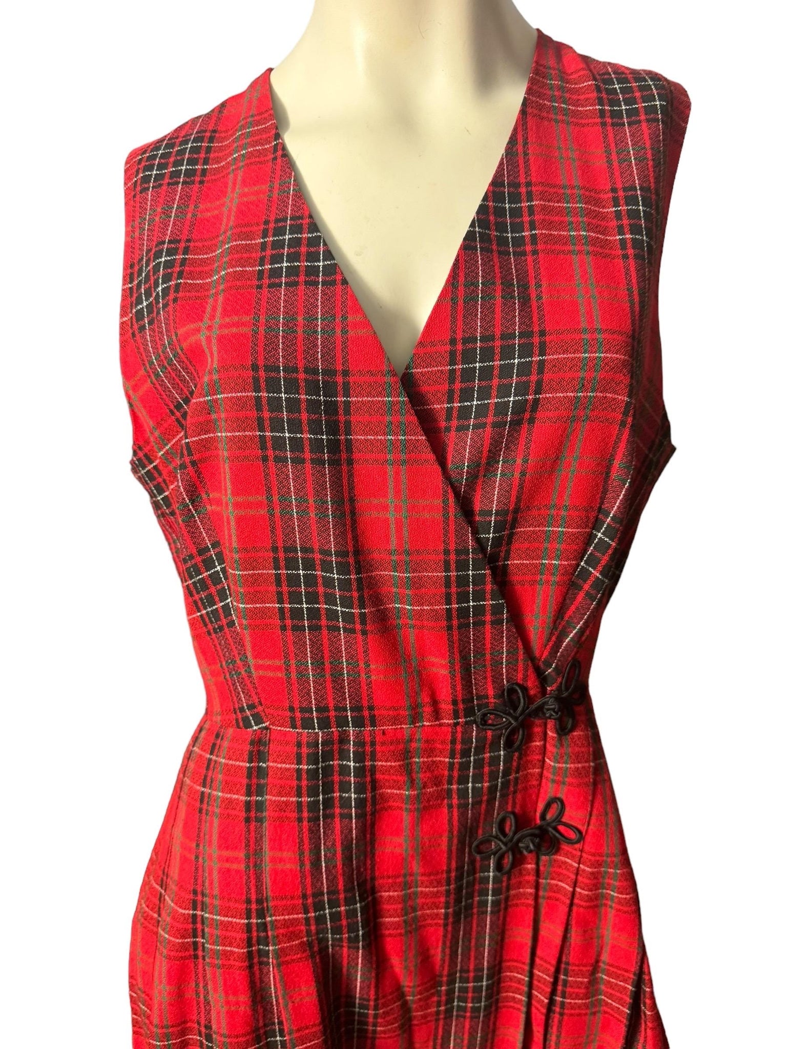 Vintage red plaid rayon wrap dress L Eagles Eye