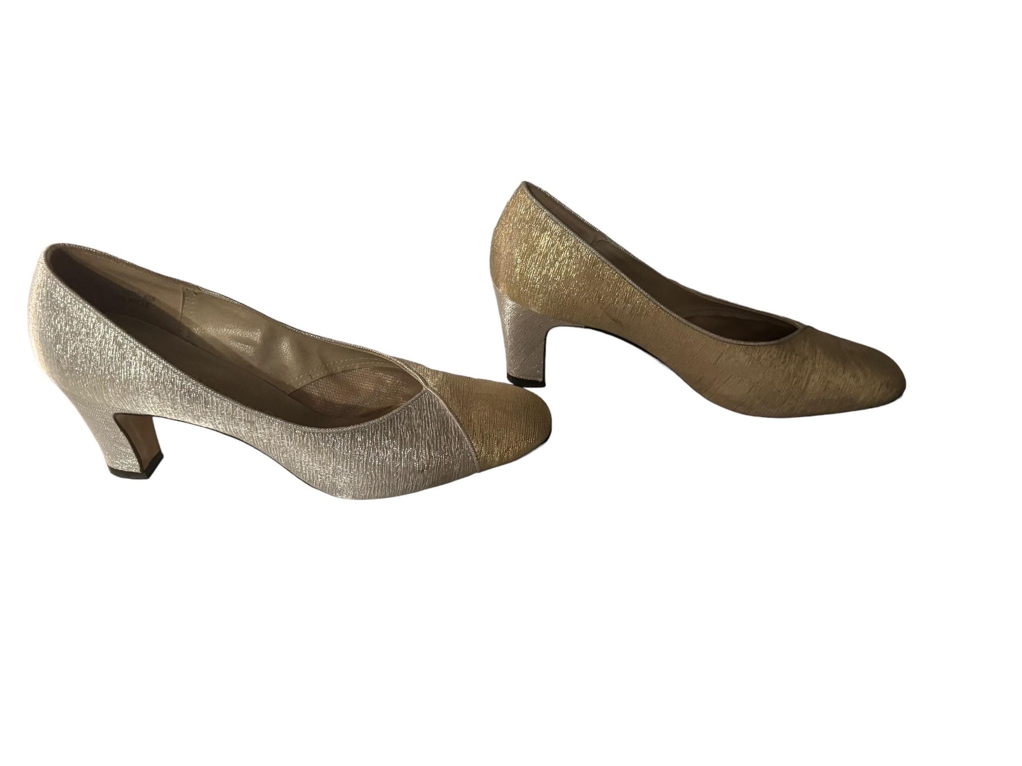 Vintage 60’s gold & silver heels shoes 6.5 AA