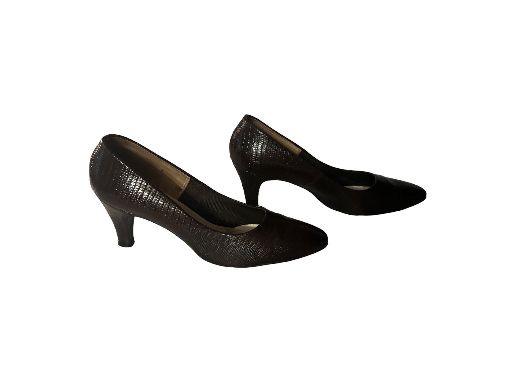 Vintage brown 60’s heels 6.5 AA Socialites