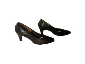 Vintage brown 60’s heels 6.5 AA Socialites