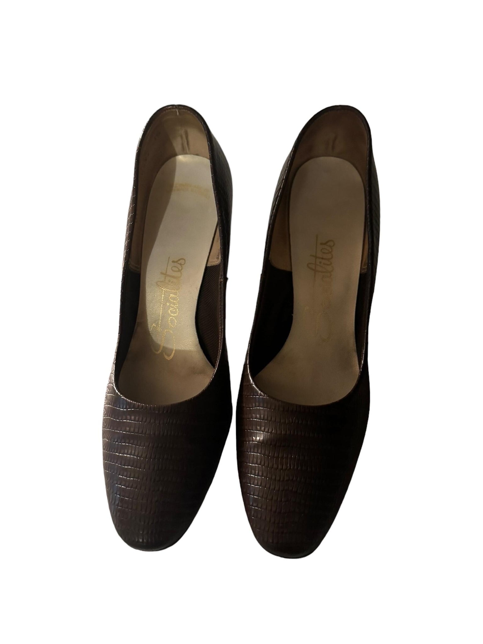 Vintage brown 60’s heels 6.5 AA Socialites