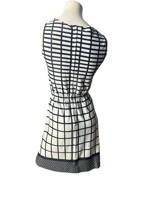 Vintage 70's black & white dress S