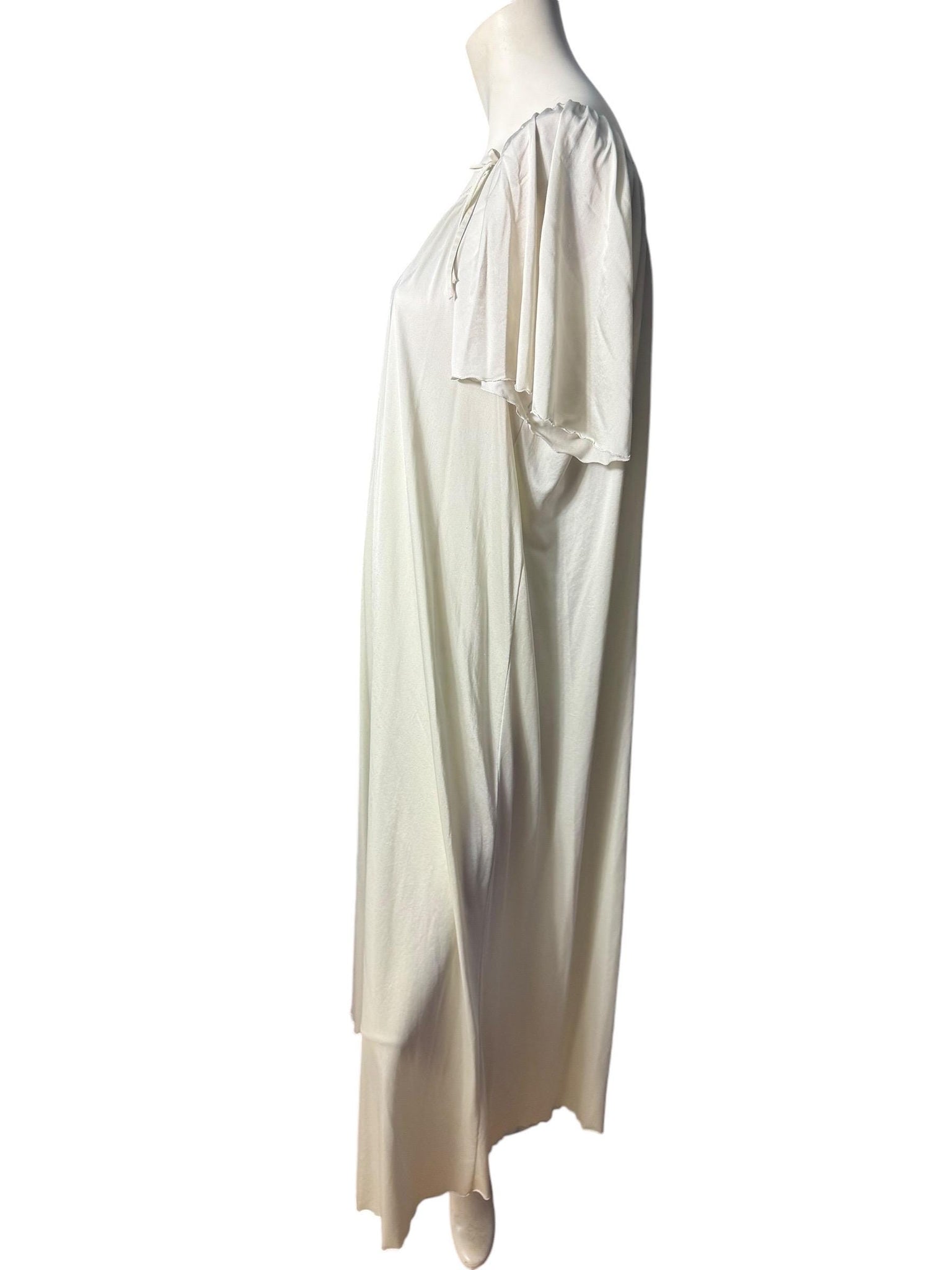Vintage Shadowline nightgown L