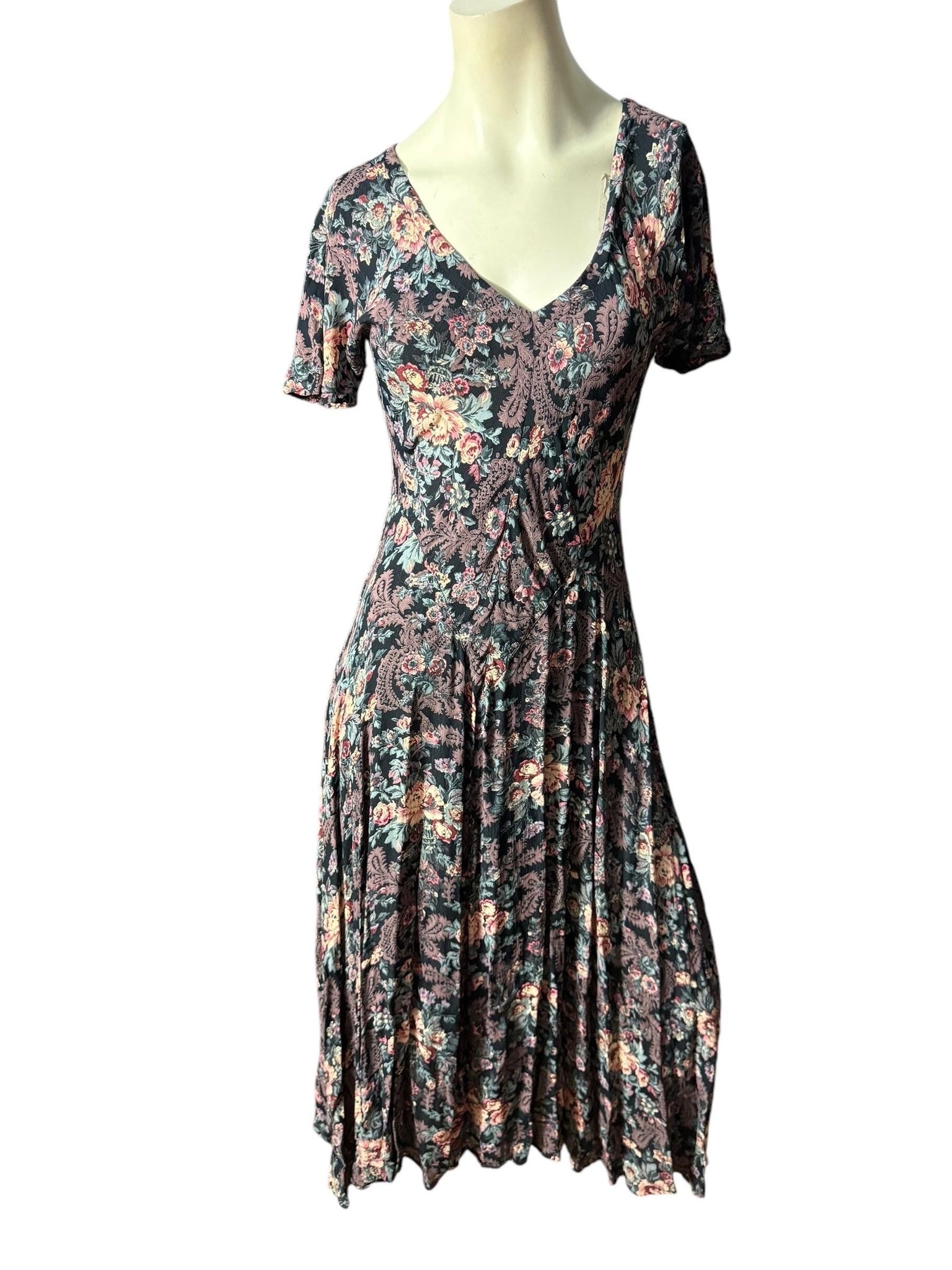 Vintage 80's Starina rauon floral flowing dress M