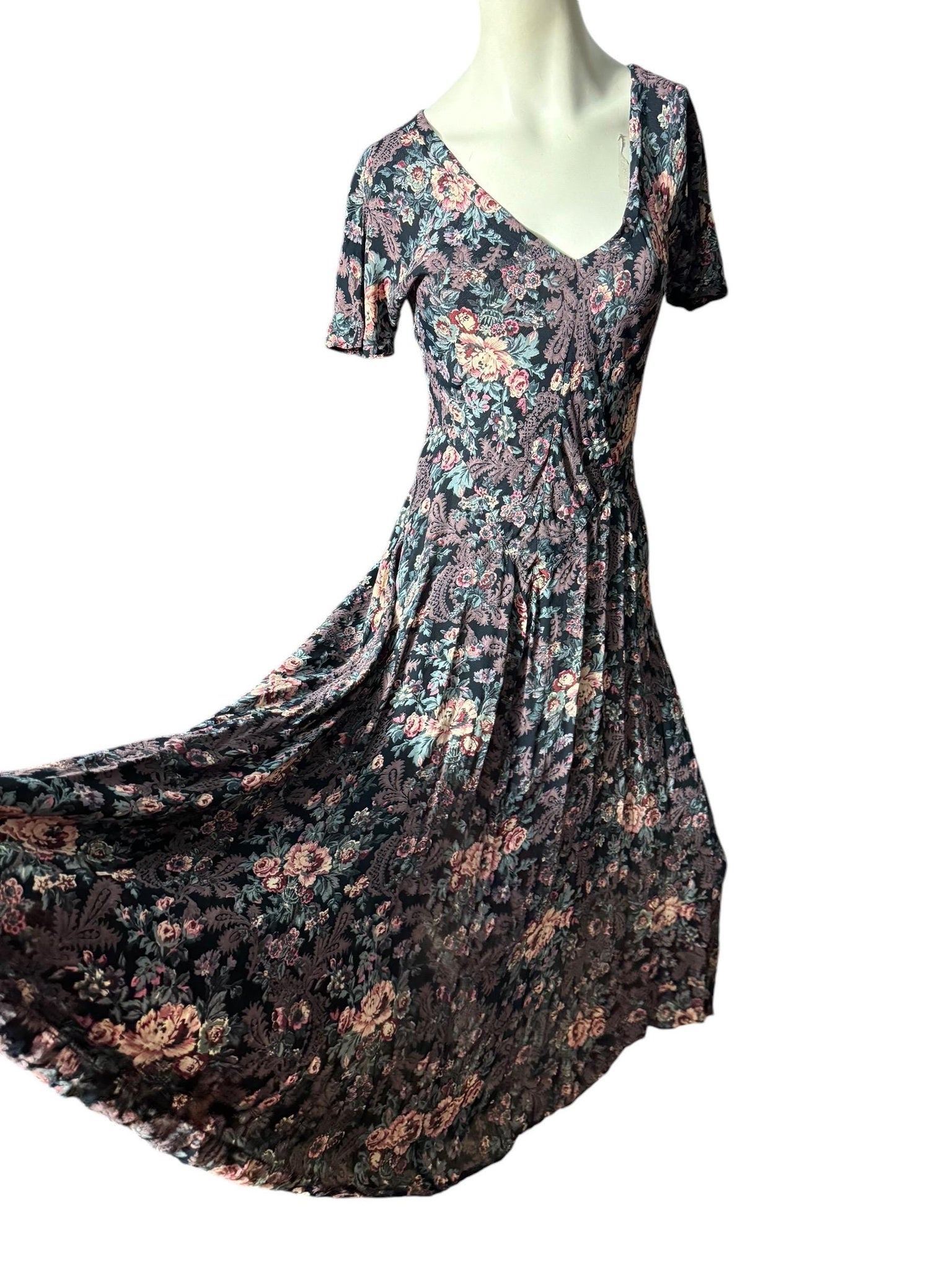 Vintage 80's Starina rauon floral flowing dress M