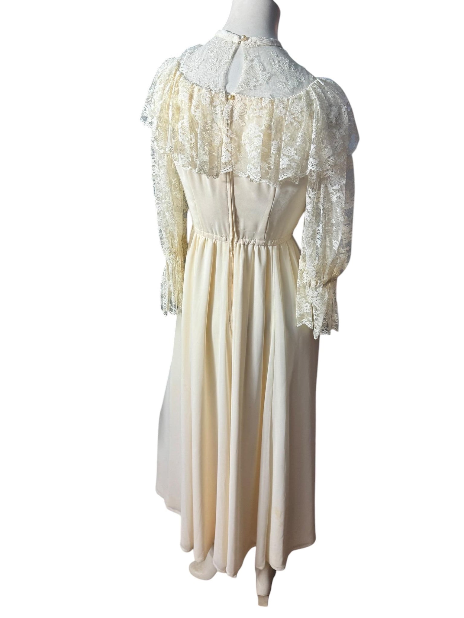 Vintage 70's prairie lace wedding dress S maxi
