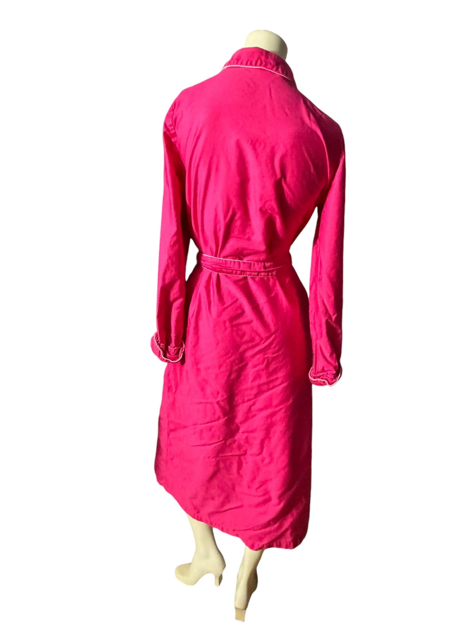 Vintage 70's hot pink robe M david brown