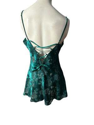 Vintage 80's green Victoria's Secret short nightgown M