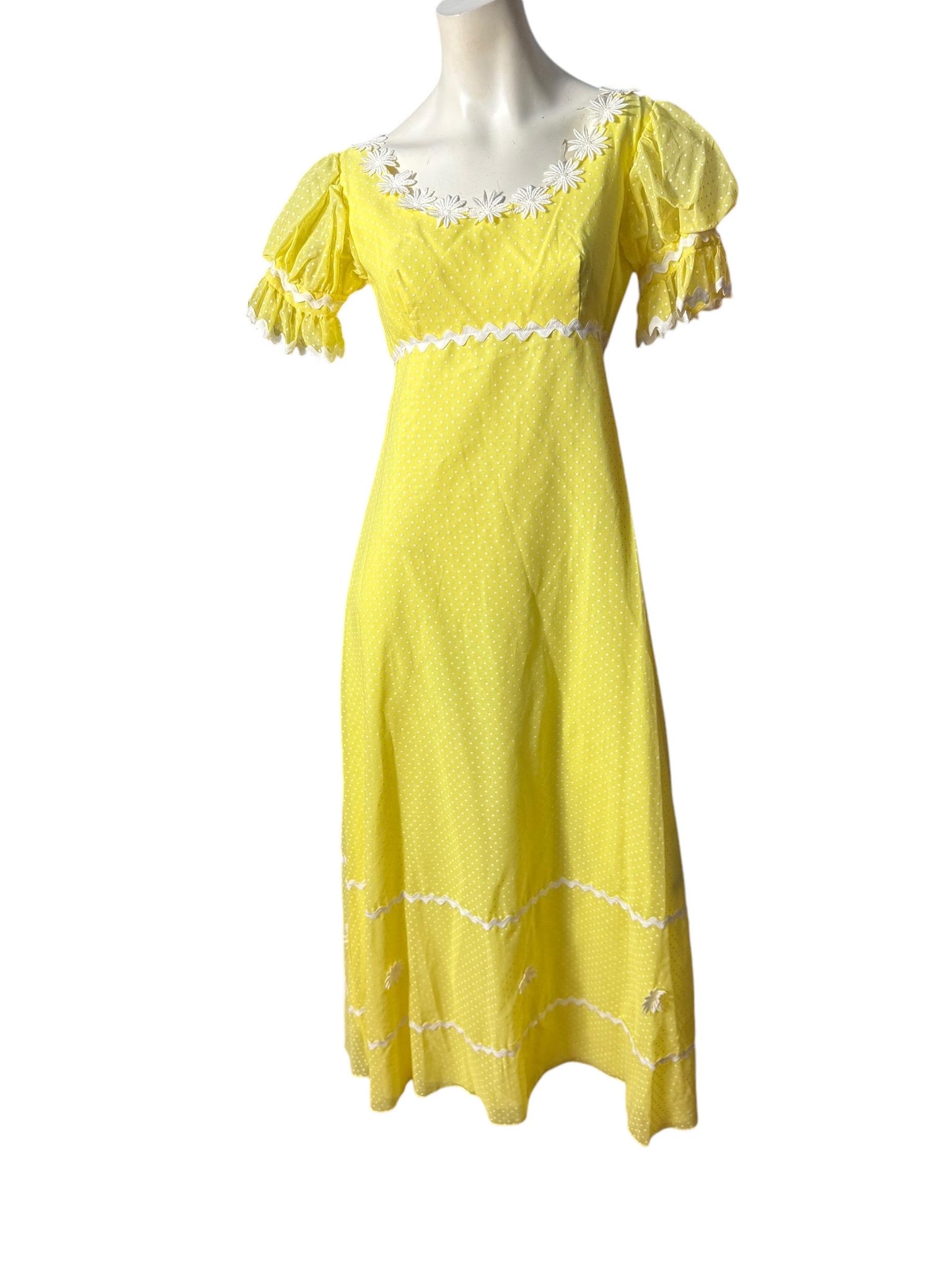 Vintage 70's yellow daisy maxi dress M