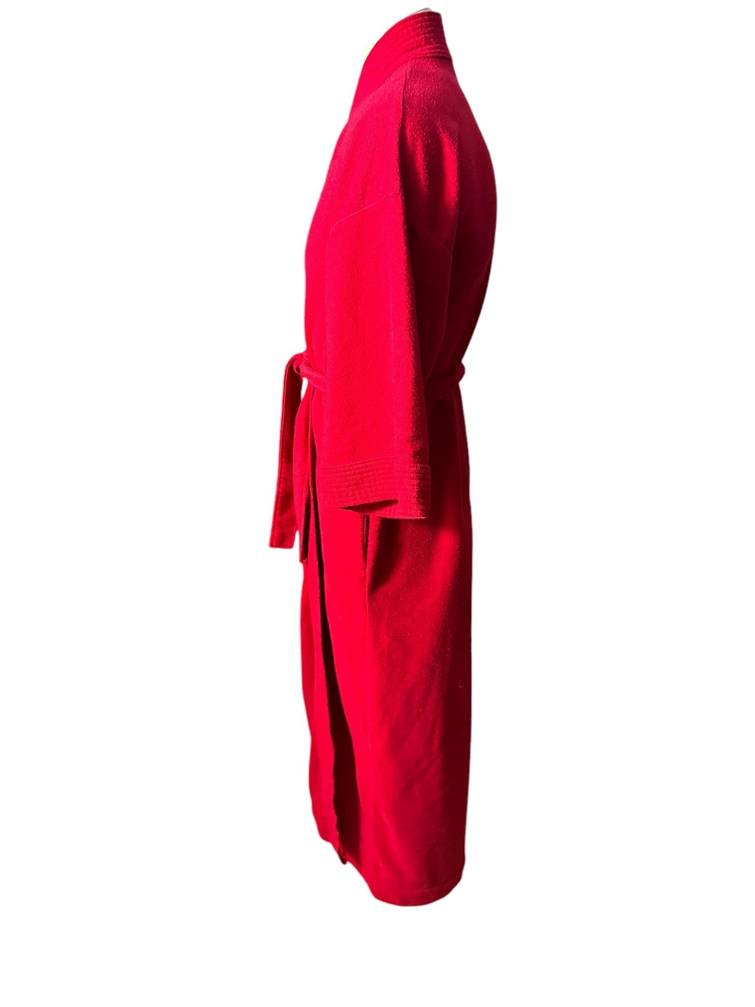 Vintage men's red robe M Robert Hunter