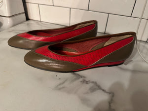 Vintage 60's red & taupe flats 8.5 M Pierre France