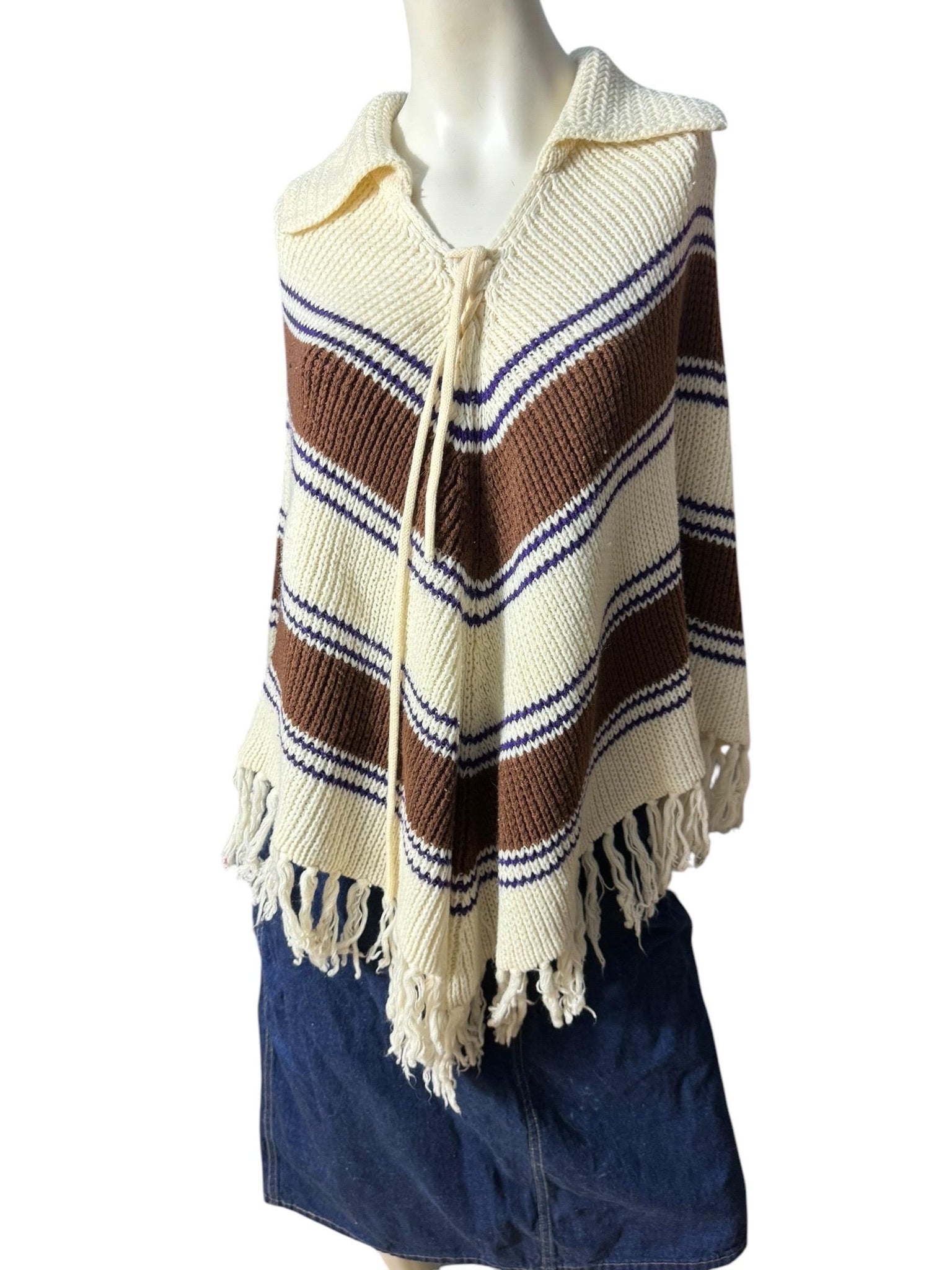 Vintage 70's sweater chevron poncho Charles & Co