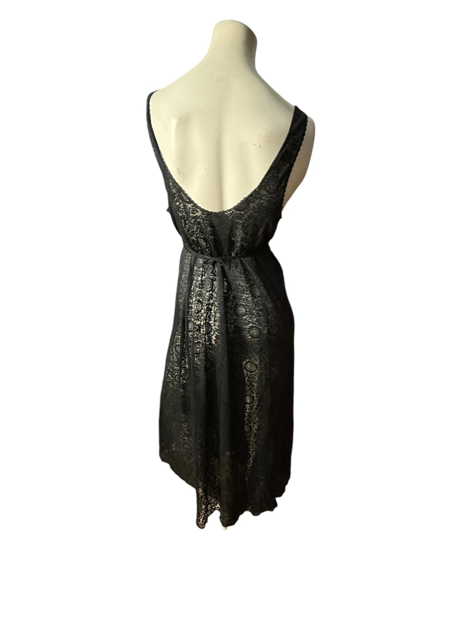 Vintage 60's sheer black nightgown 36 M Vassarette