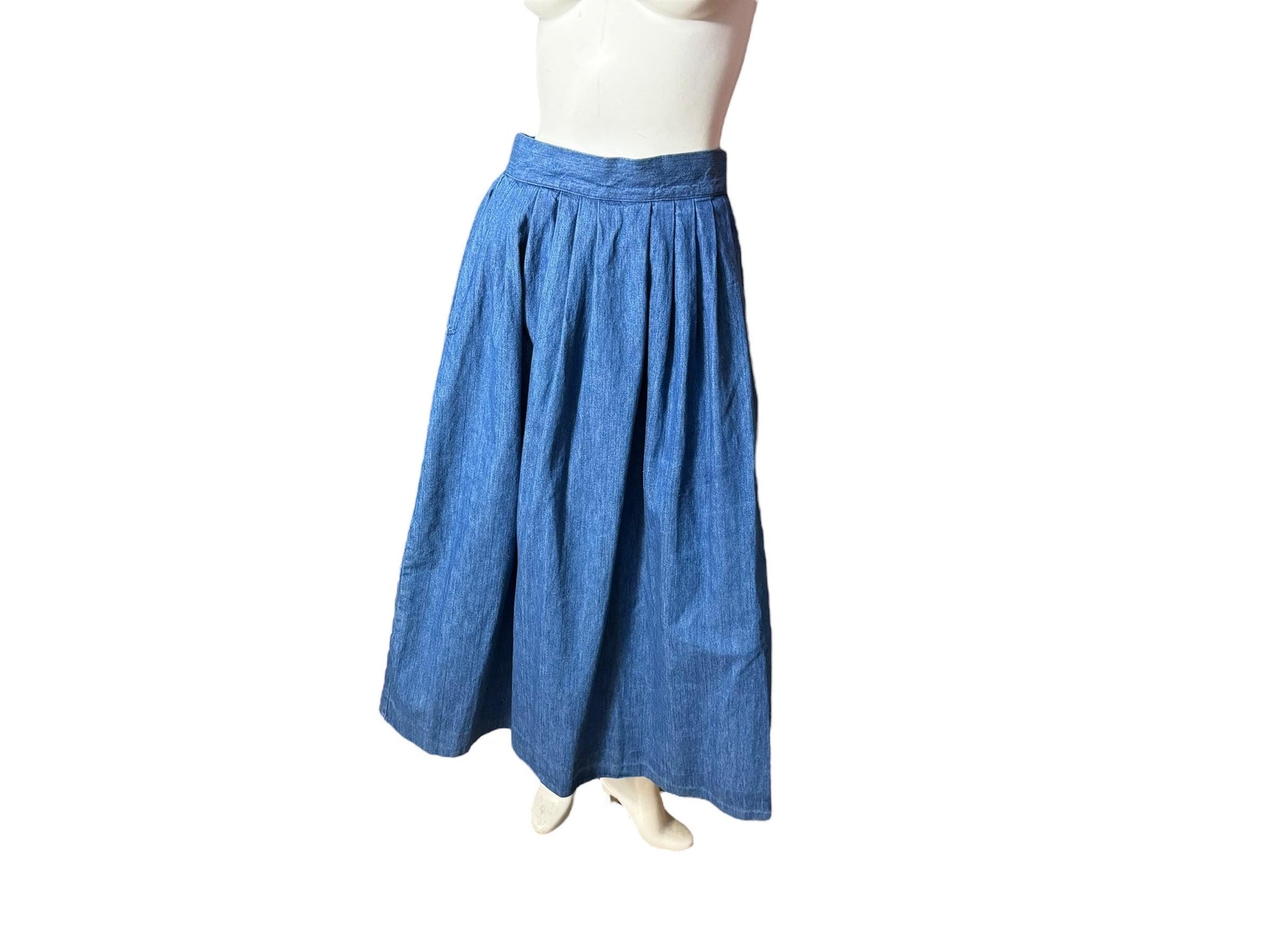 Vintage 80's blue jean and gold skirt & vest L