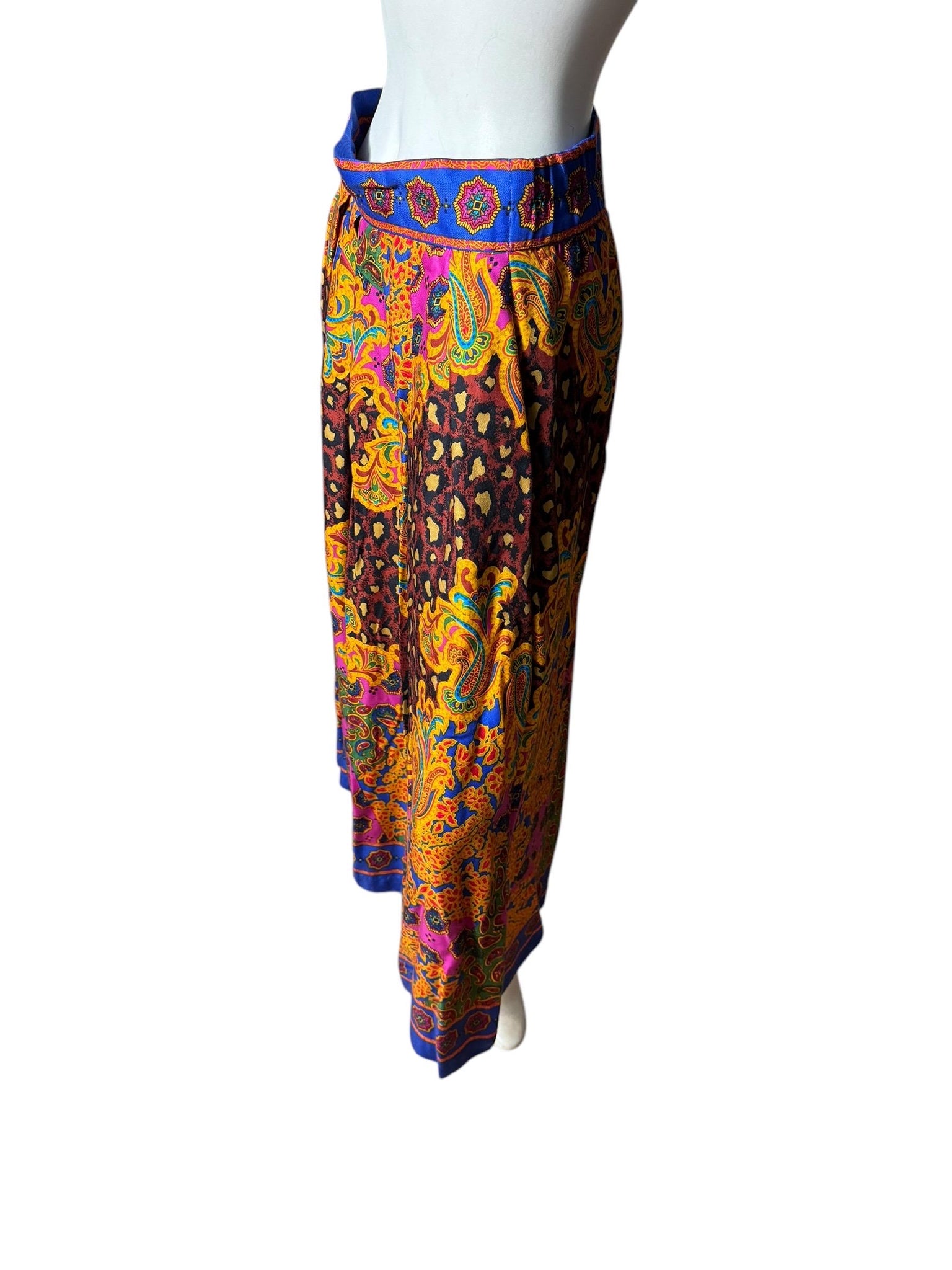 Vintage 80's paisley rayon skirt 10 Schrader