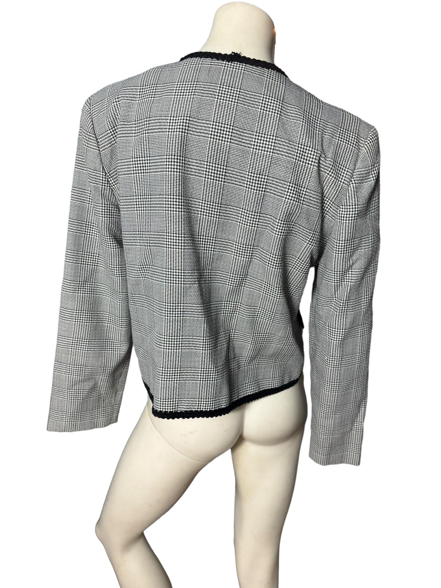 Vintage black & white plaid blazer 10