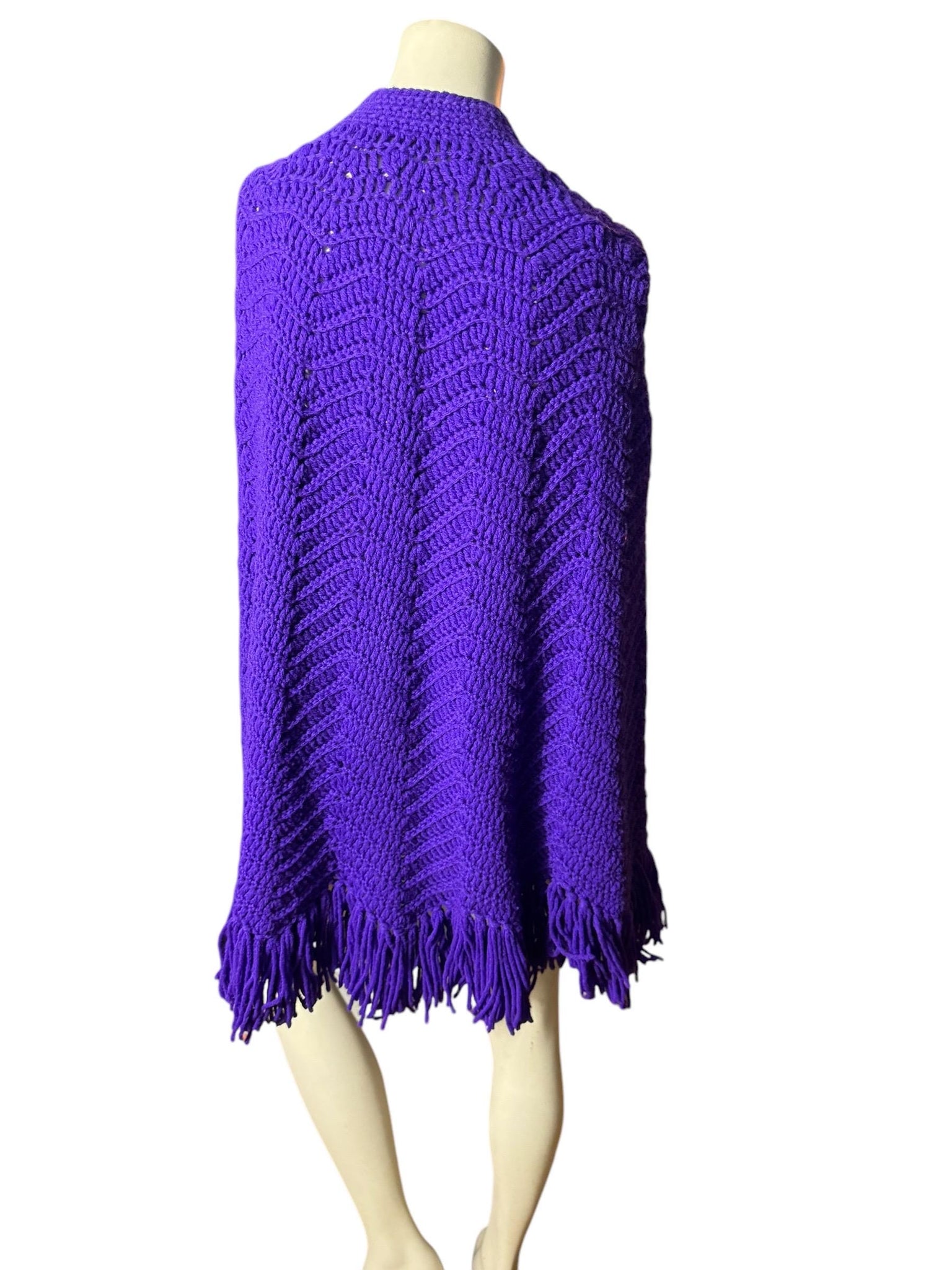 Vintage 70's purple crochet shawl poncho