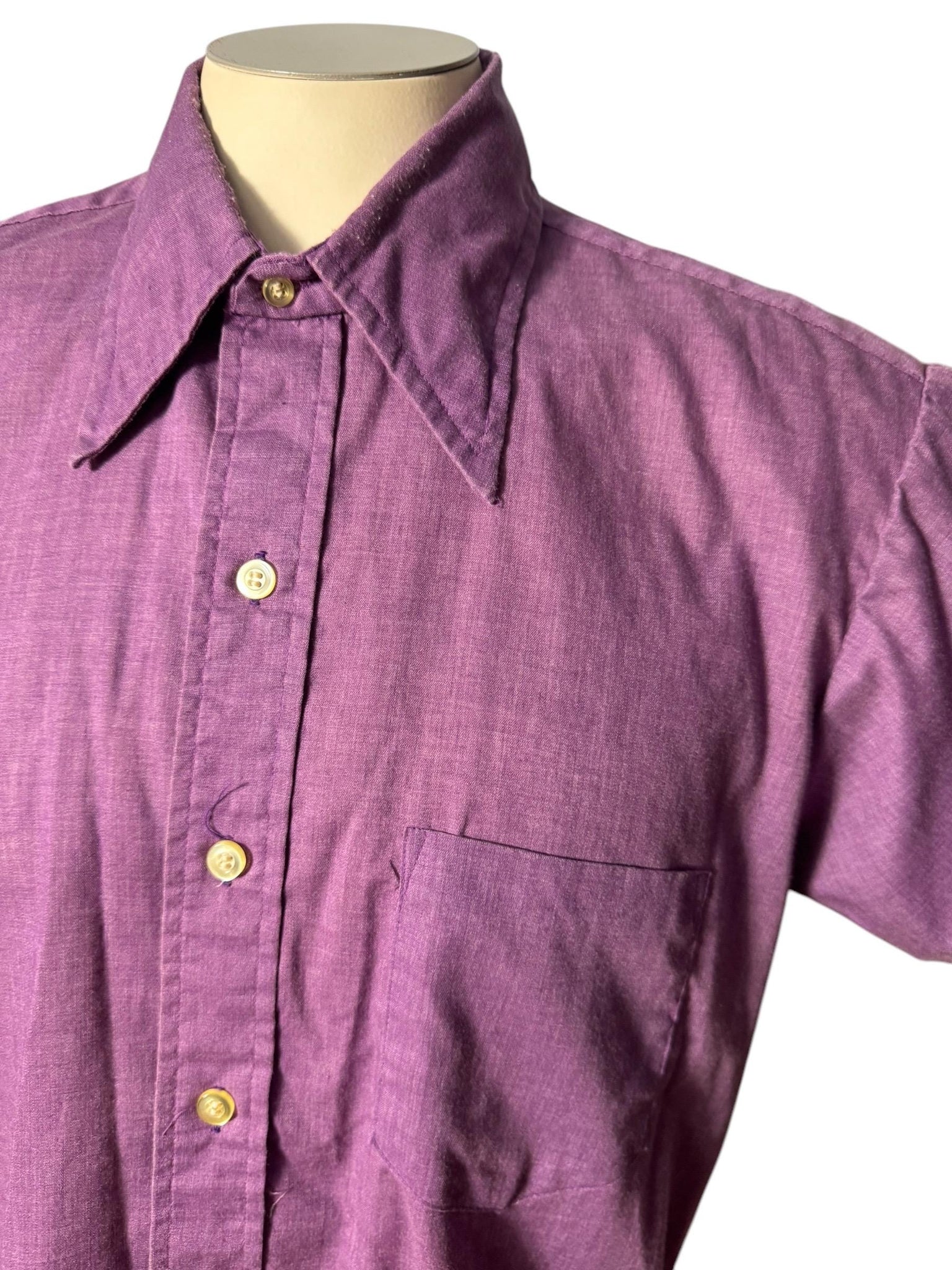 Vintage 70's men's purple dress shirt L Royal Knight