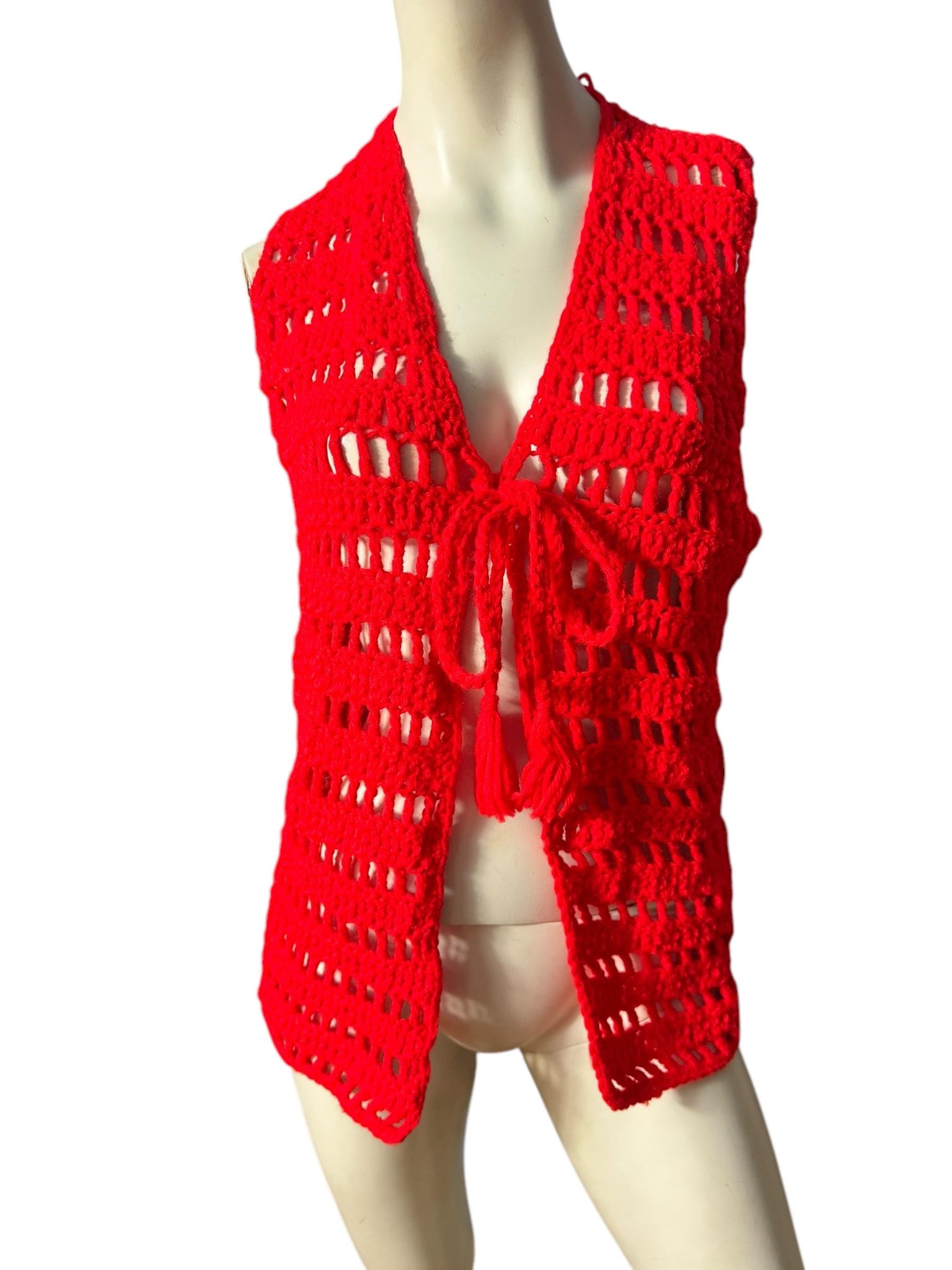 Vintage 70’s red crochet vest M L