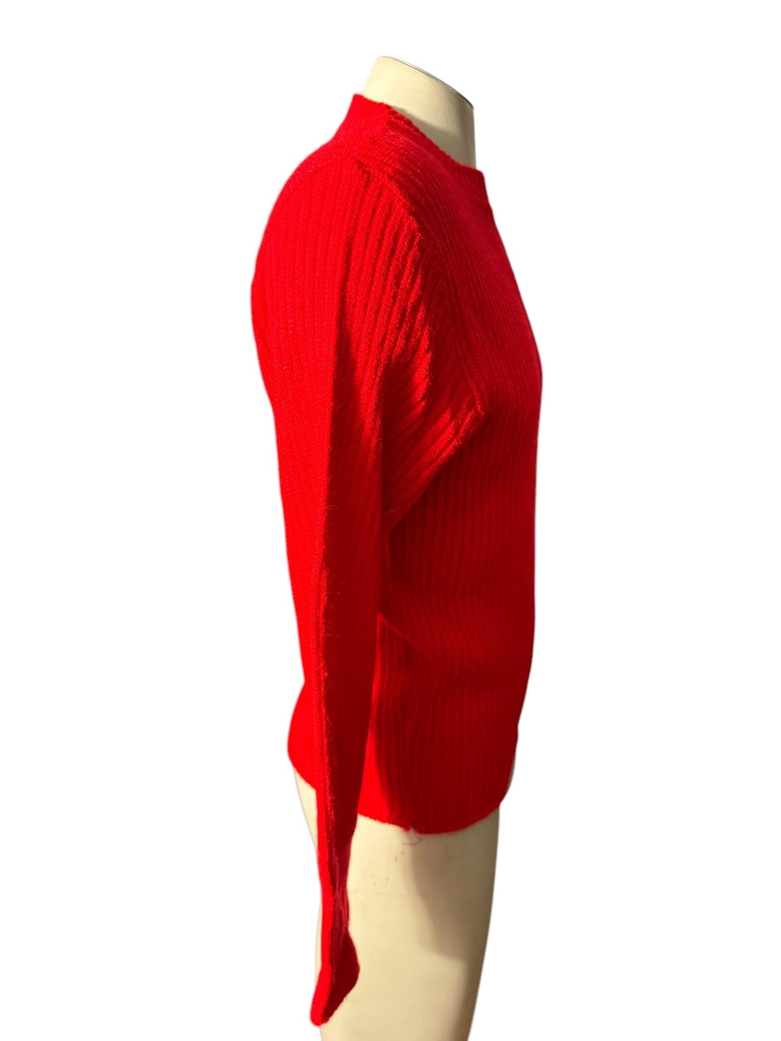Vintage 60's red men's sweater M Revere
