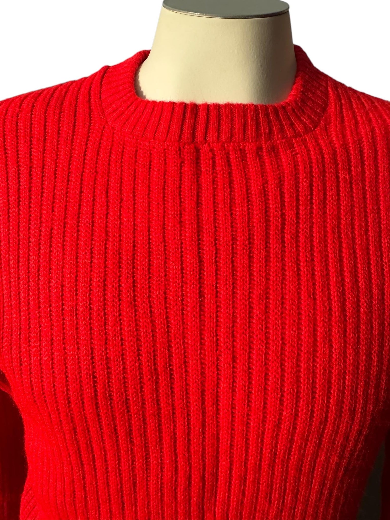 Vintage 60's red men's sweater M Revere