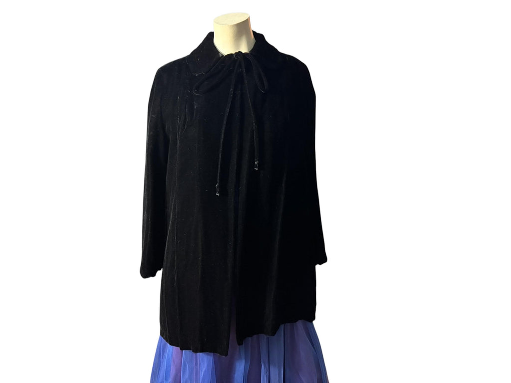 Vintage 50's black velvet quilted jacket S M