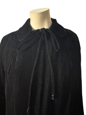 Vintage 50's black velvet quilted jacket S M