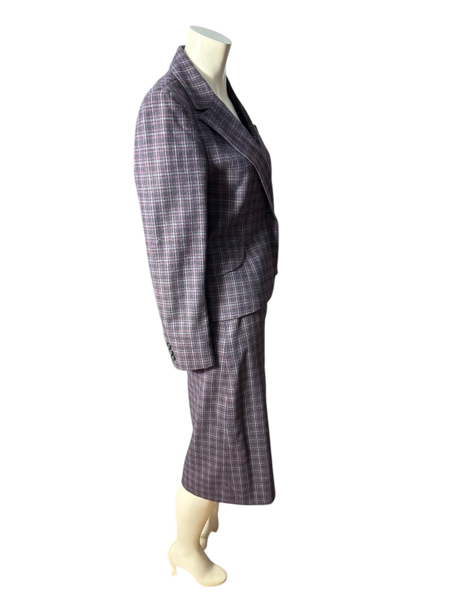 Vintage plaid wool suit M Peabody House