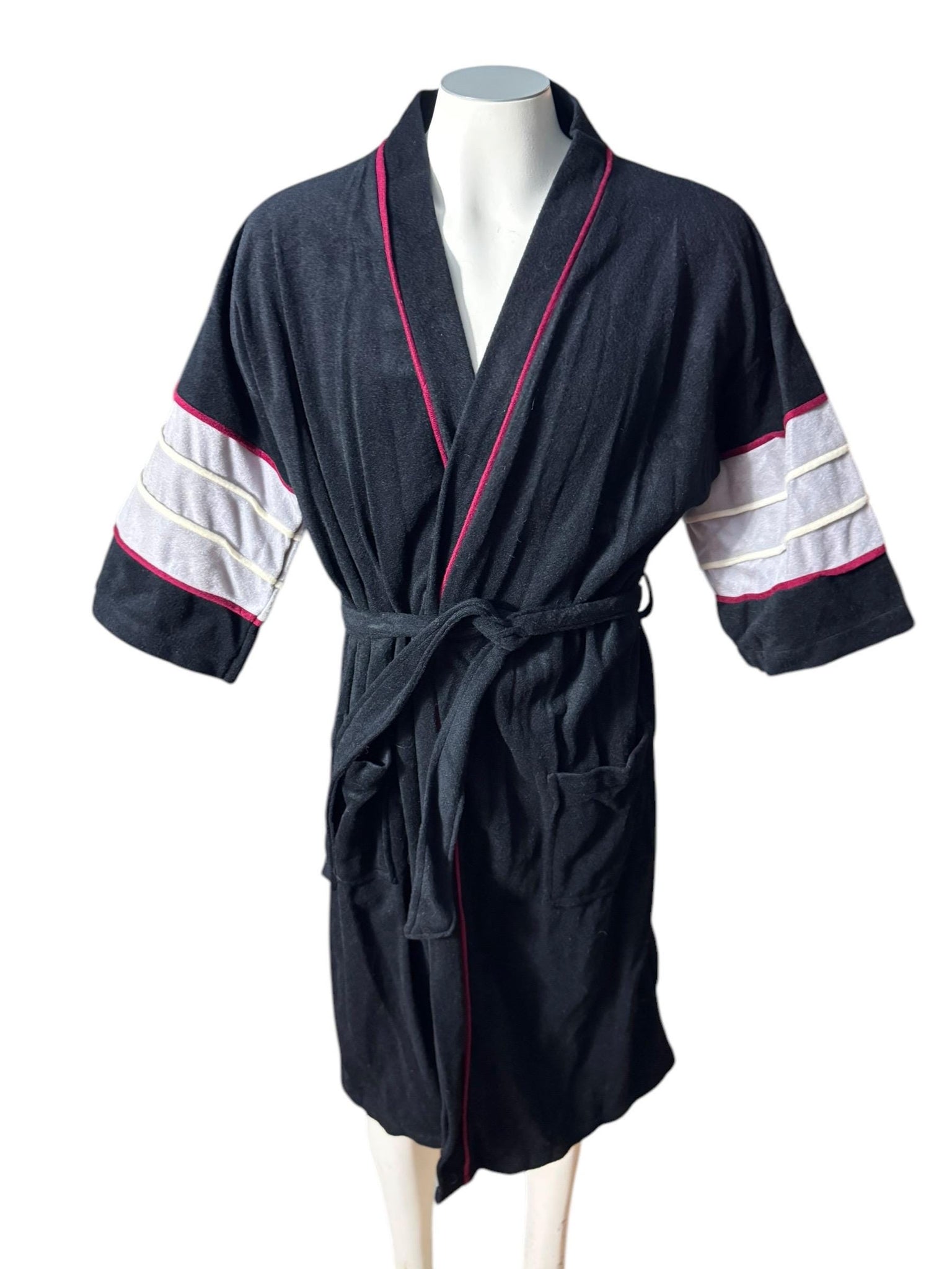 Vintage 70’s men’s black Weldon robe one size