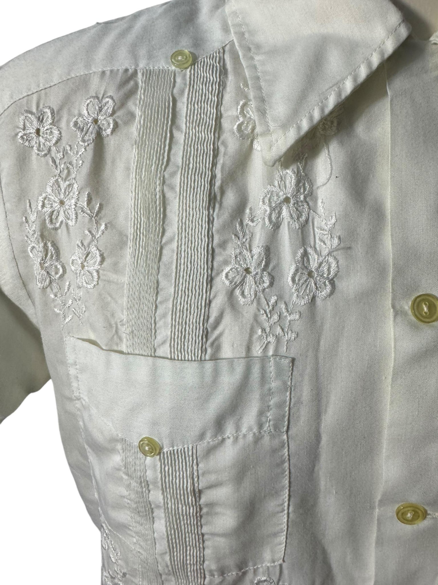 Vintage 70's Luzon white embroidered shirt S