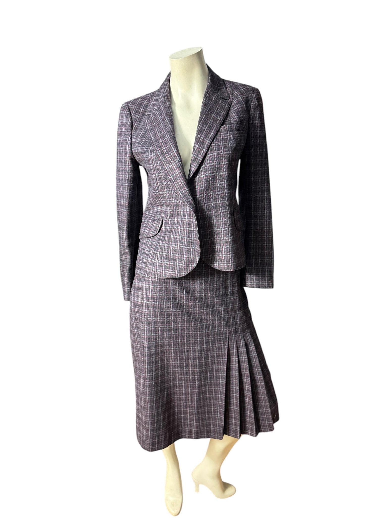 Vintage plaid wool suit M Peabody House