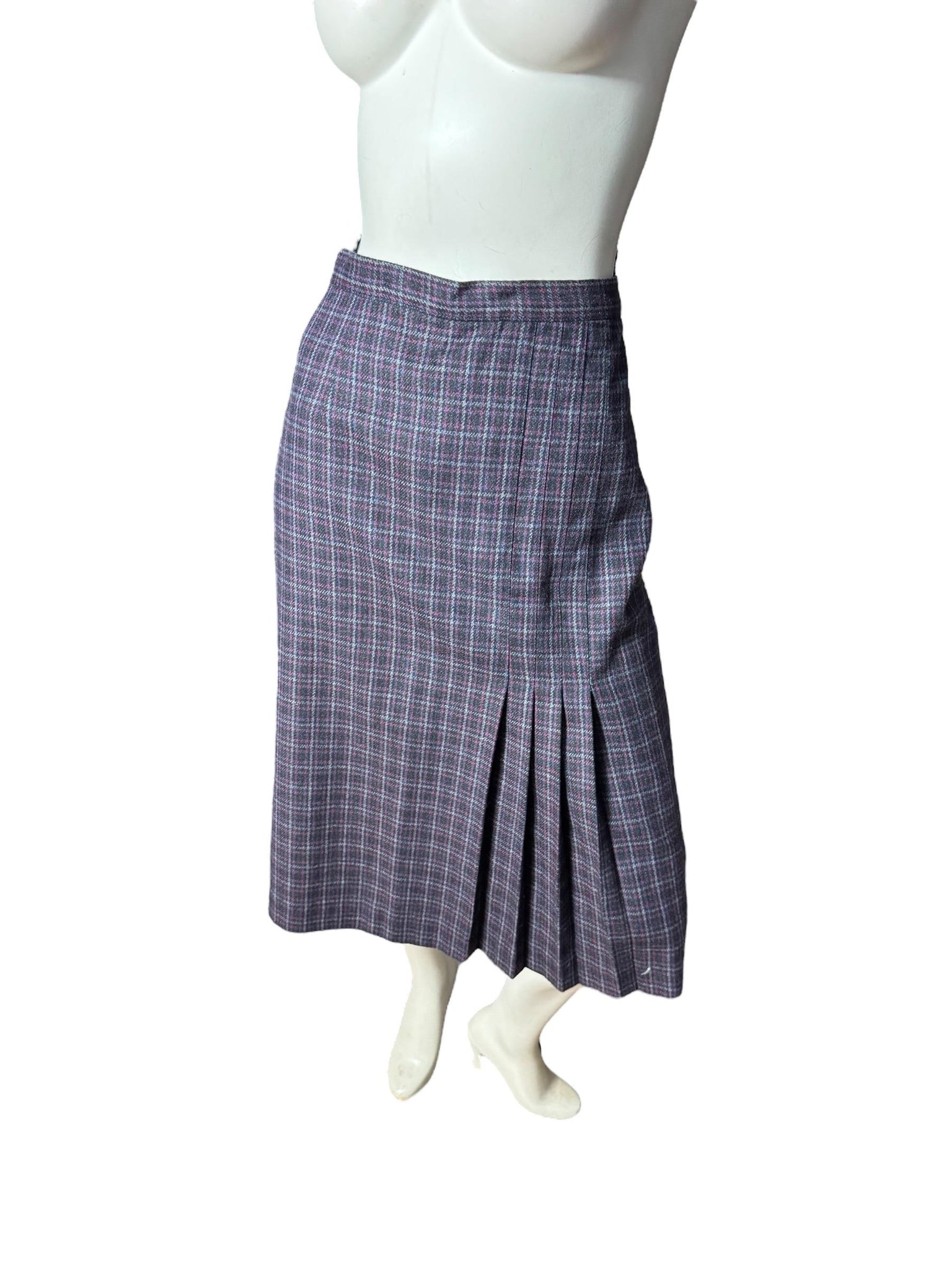 Vintage plaid wool suit M Peabody House