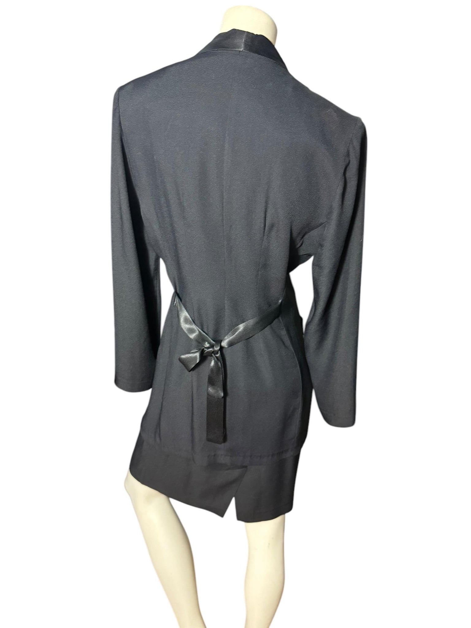 Vintage 80's black fitted skirt suit 9 Rampage
