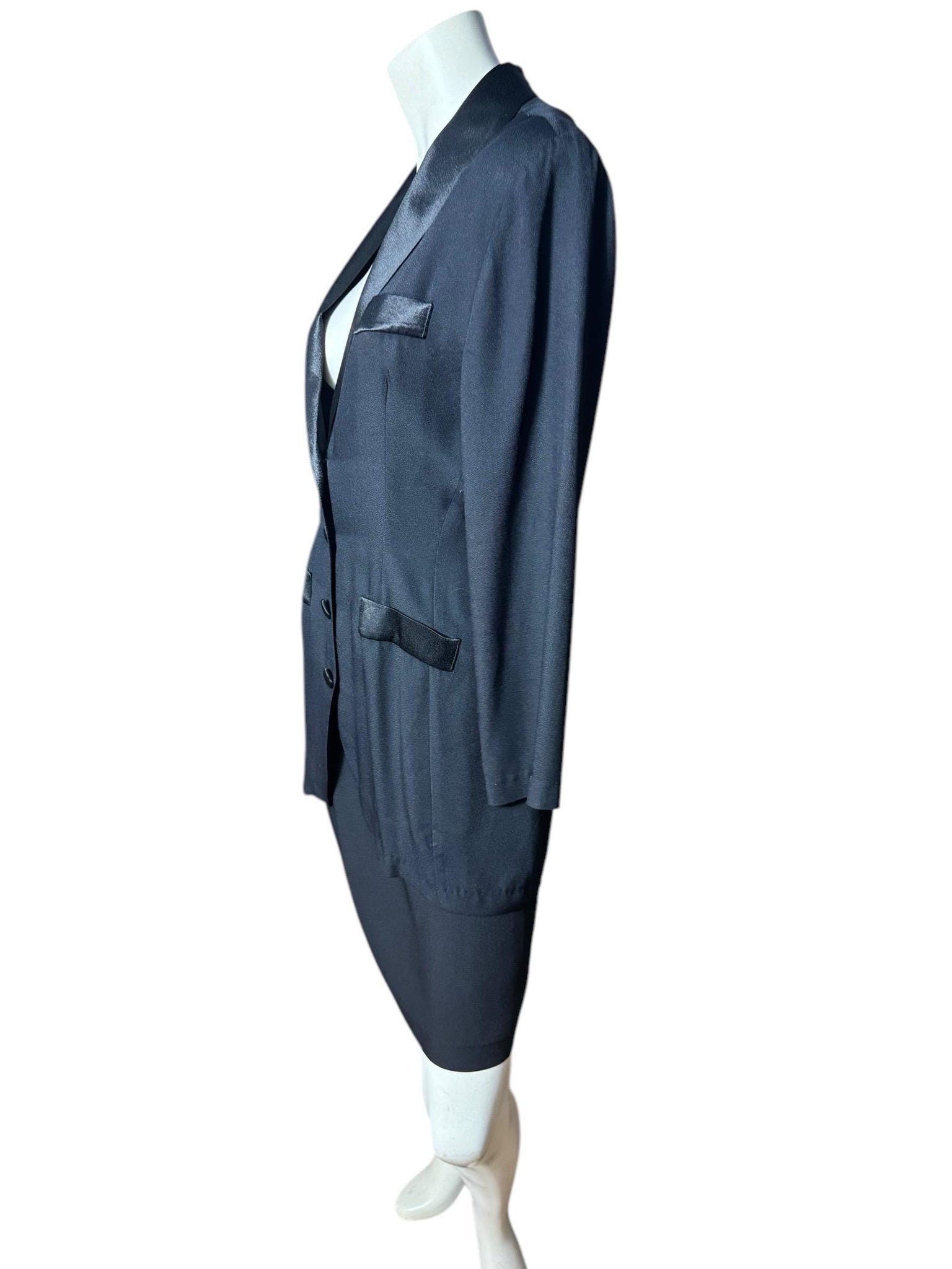 Vintage 80's black fitted skirt suit 9 Rampage