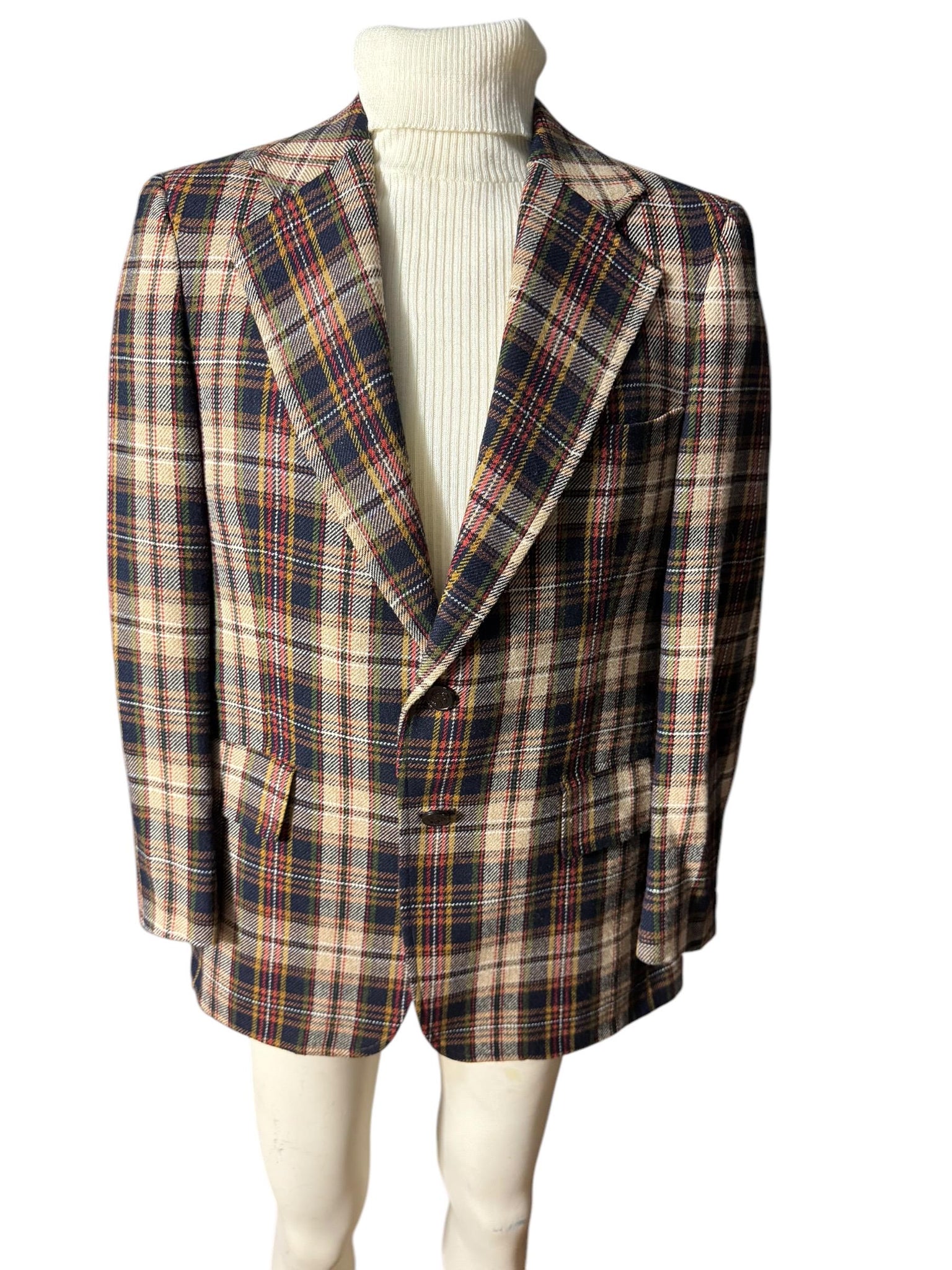Vintage wool plaid suit jacket 44 Austin Reed